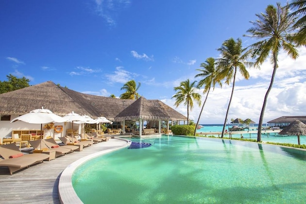 Gallery - Machchafushi Island Resort & Spa Maldives, The Centara Collection