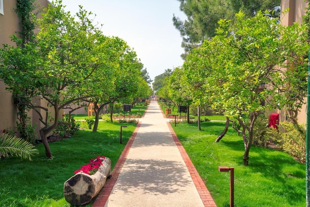 Gallery - Pirates Beach Club - All Inclusive