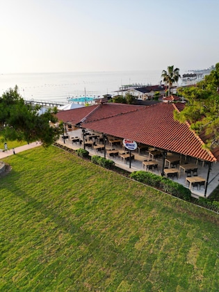 Gallery - Carelta Beach Resort & Spa