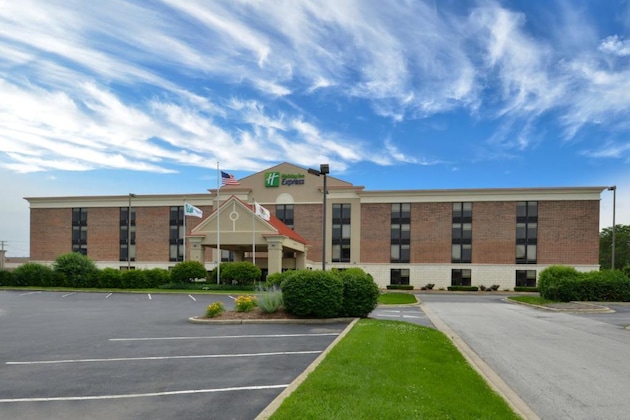 Gallery - Holiday Inn Express Crestwood, An Ihg Hotel