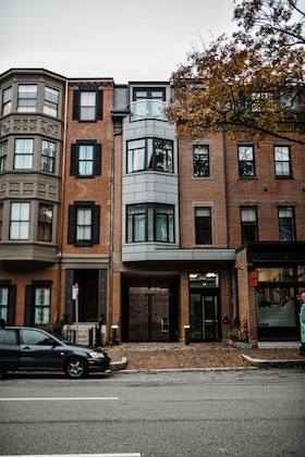 Gallery - The Revolution Hotel