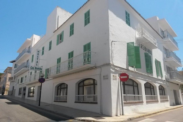 Gallery - Hostal Ca's Bombu