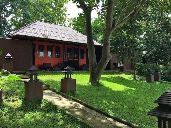 Gallery - Baannamping Riverside Village