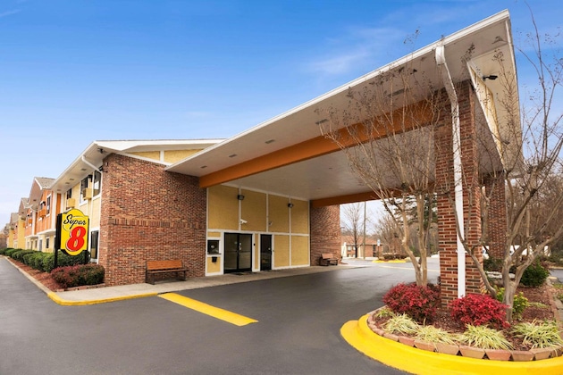 Gallery - Super 8 By Wyndham Charlotte University