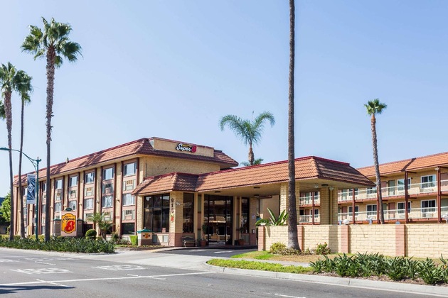 Gallery - Super 8 By Wyndham Anaheim Disneyland Drive