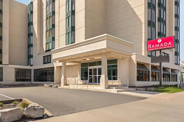 Gallery - Ramada By Wyndham Niagara Falls Near The Falls