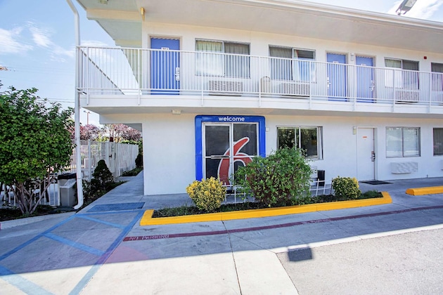 Gallery - Motel 6 Prescott