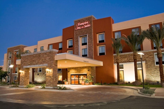Gallery - Hampton Inn & Suites Chandler Fashion Center