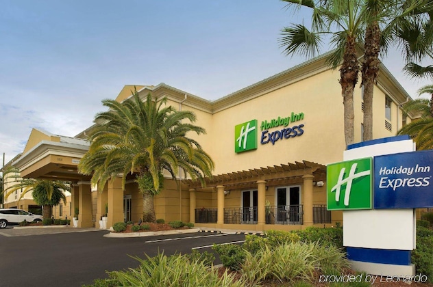 Gallery - Holiday Inn Express Jacksonville Beach By Ihg