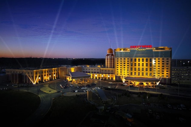Gallery - Hollywood Casino & Hotel St. Louis
