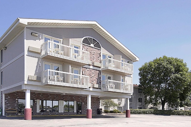 Gallery - Baymont By Wyndham Rochester Mayo Clinic Area