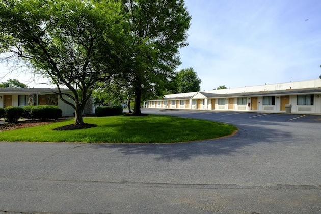 Gallery - American Inn