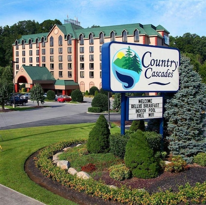 Gallery - Country Cascades Waterpark Resort