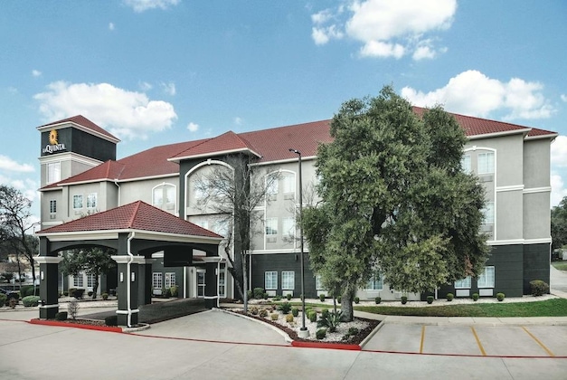 Gallery - Spark By Hilton San Antonio Dominion