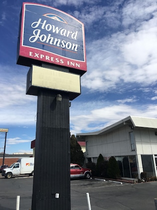 Gallery - Howard Johnson By Wyndham Colorado Springs