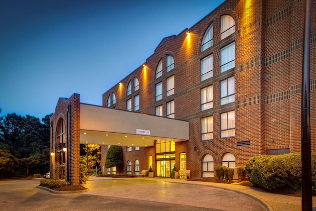 Gallery - Embassy Suites By Hilton Williamsburg