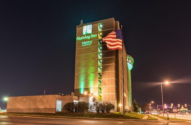 Gallery - Holiday Inn Downtown - Mercy Area By Ihg