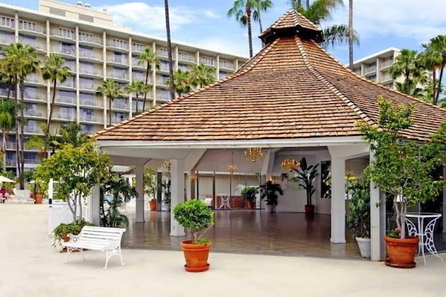 Gallery - Town And Country San Diego