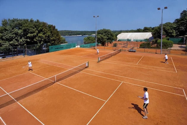 Gallery - Lanterna Resort