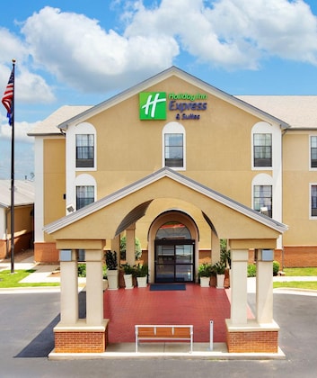 Gallery - Holiday Inn Express And Suites North Little Rock, An Ihg Hotel