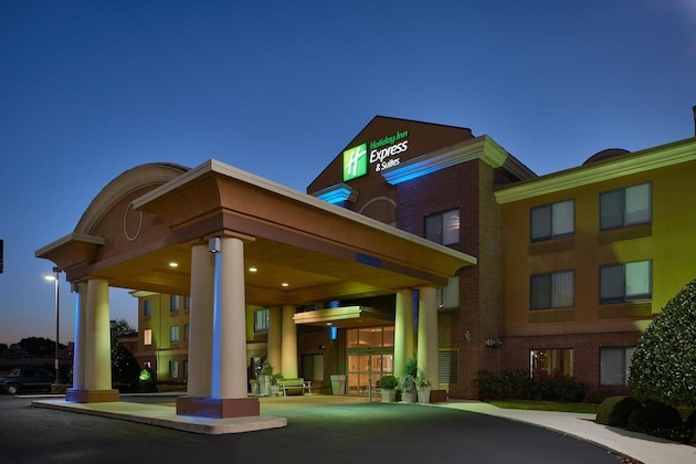 Gallery - Holiday Inn Express & Suites Oxford By Ihg