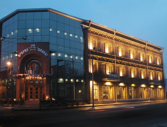 Gallery - Ararat Hotel