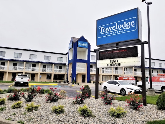 Gallery - Travelodge By Wyndham Fort Wayne North