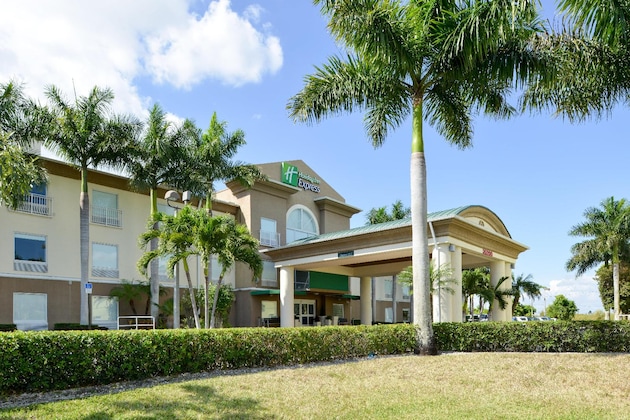 Gallery - Holiday Inn Express & Suites Florida City By Ihg
