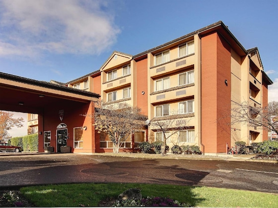 Gallery - Econo Lodge Winter Haven East