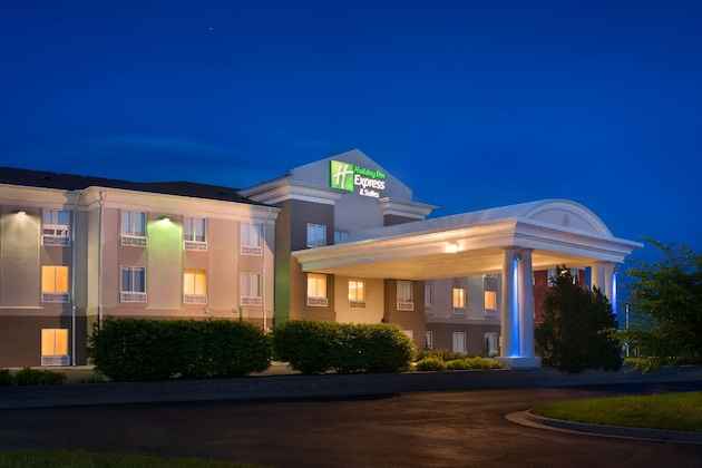 Gallery - Holiday Inn Express & Suites Lawrence By Ihg