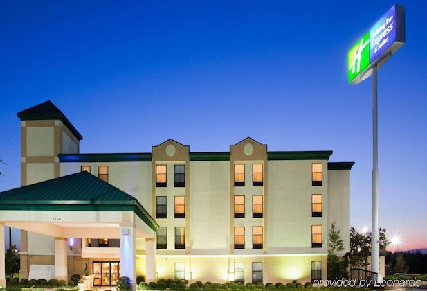 Gallery - Four Points By Sheraton Fayetteville Fort Bragg