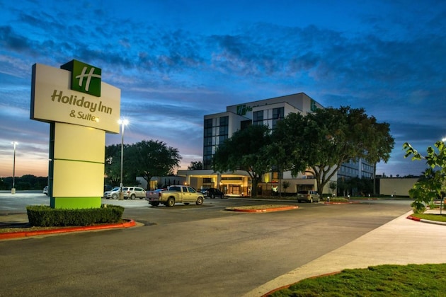 Gallery - Holiday Inn Hotel & Suites Beaumont Plaza (I-10 & Walden), An Ihg Hotel