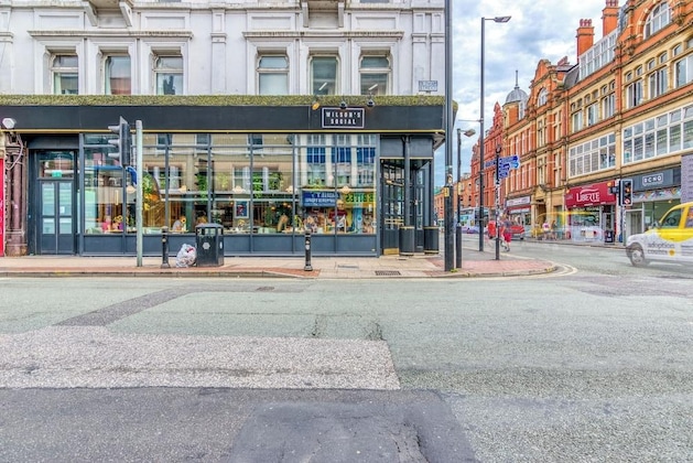 Gallery - Selina Nq1 Manchester