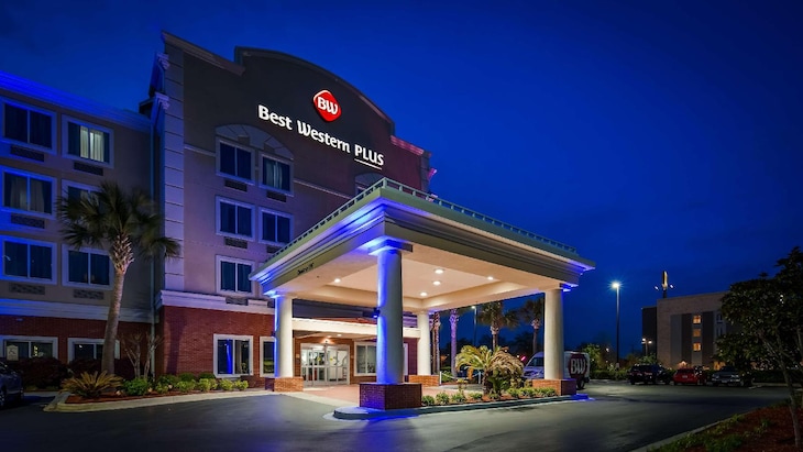 Gallery - Best Western Airport Inn & Suites