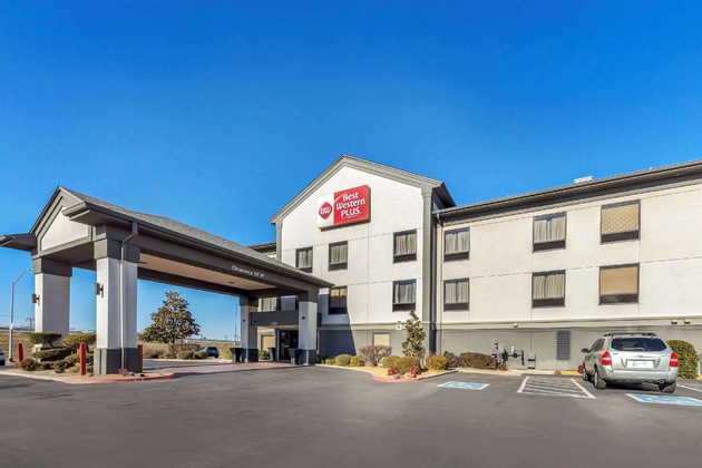 Gallery - Best Western Plus Midwest City Inn & Suites