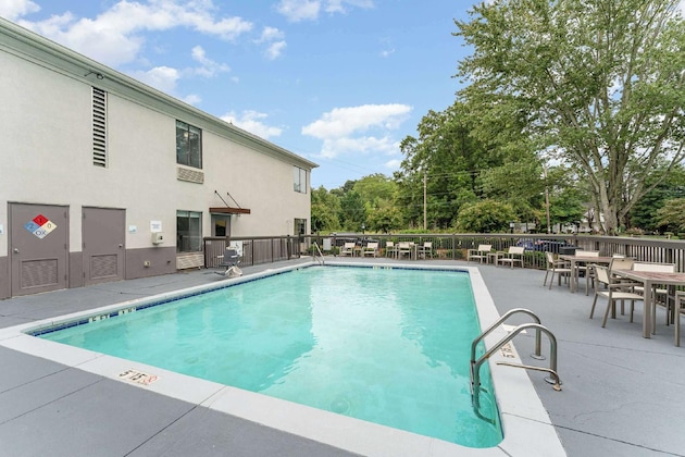 Gallery - Best Western Kernersville