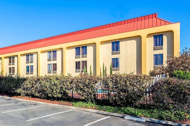 Gallery - La Quinta Inn & Suites By Wyndham Oakland Airport Coliseum