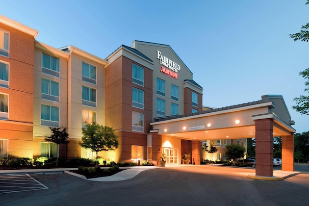 Gallery - Fairfield Inn & Suites Wilmington   Wrightsville Beach