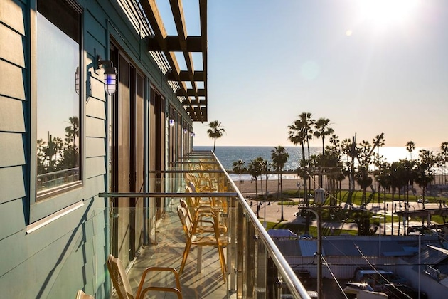 Gallery - Hotel Erwin Venice Beach