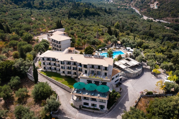 Gallery - Santa Marina Hotel