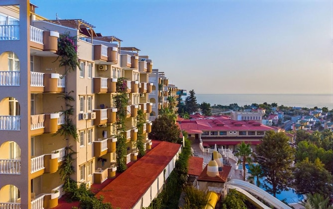 Gallery - Club Paradiso Hotel