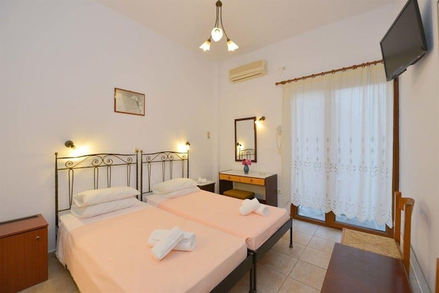 Gallery - Hotel Artemon