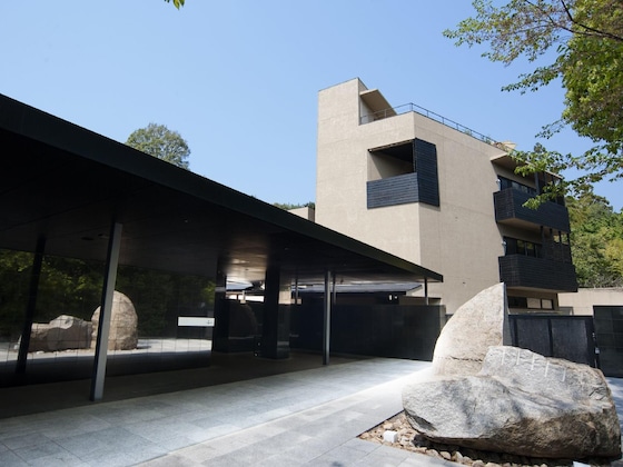 Gallery - Atami Fufu