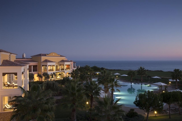 Gallery - Cascade Wellness Resort