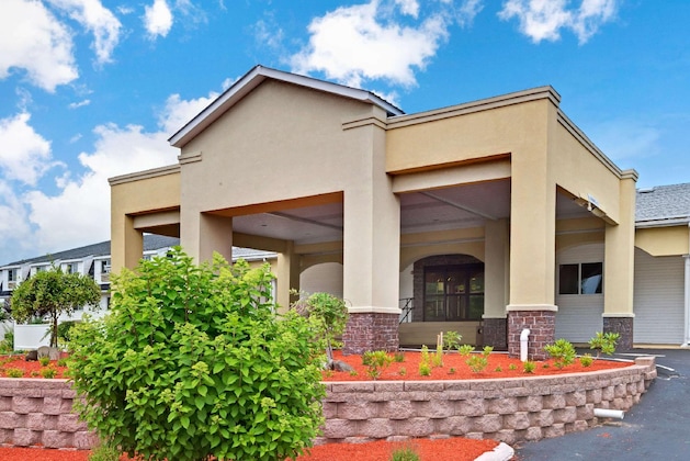 Gallery - Ramada By Wyndham Kittery