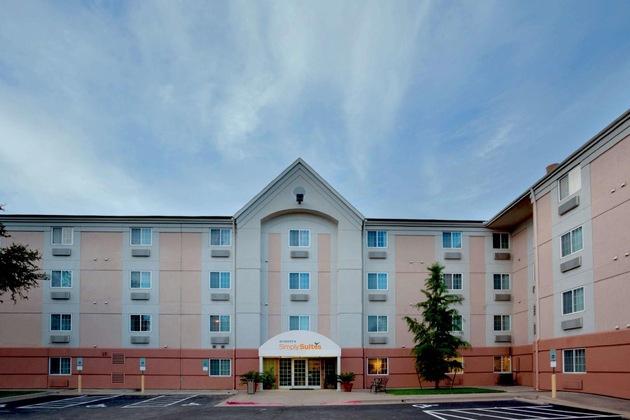 Gallery - Sonesta Simply Suites Austin The Domain Area