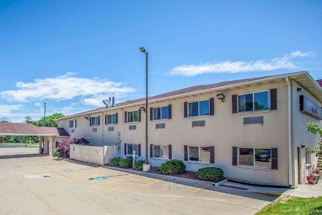 Gallery - Comfort Suites Peoria I-74