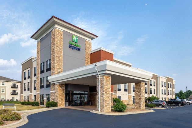 Gallery - Holiday Inn Express Rochester South - Mayo Area