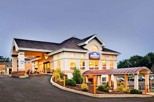 Gallery - Howard Johnson By Wyndham Blackwood Near Philadelphia