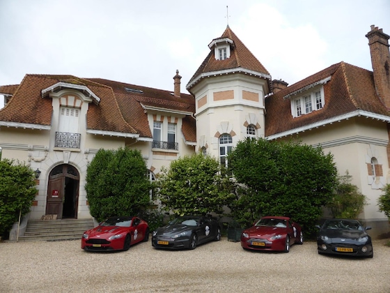 Gallery - Chateau Du Clair De Lune